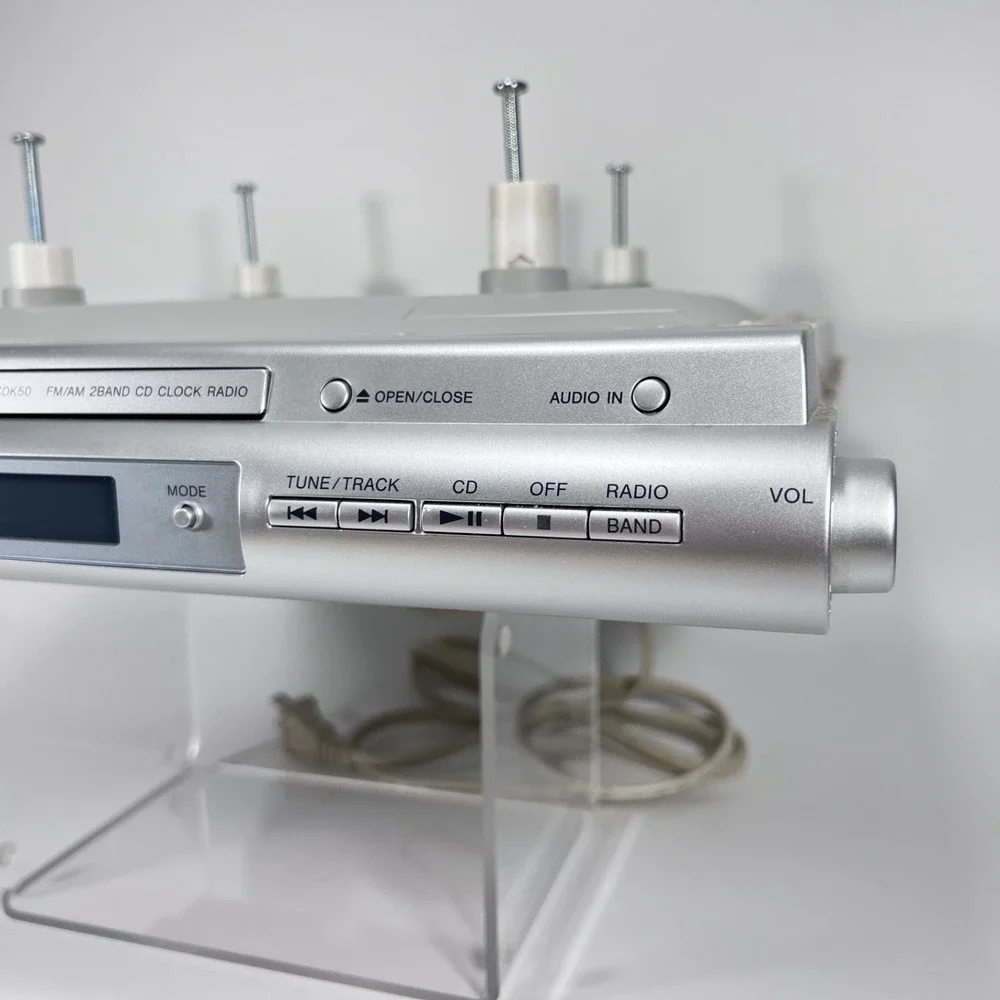 SONY‎ ICF-CDK50 Under Cabinet AM/FM Radio CD Player W/ Remote And Mounts